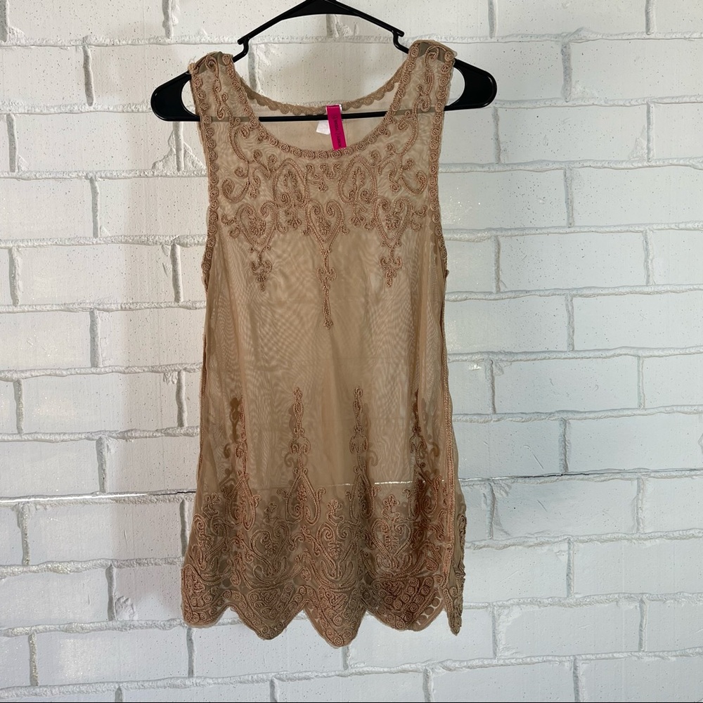 Universal Fashion tan sheer lace tank top size medium